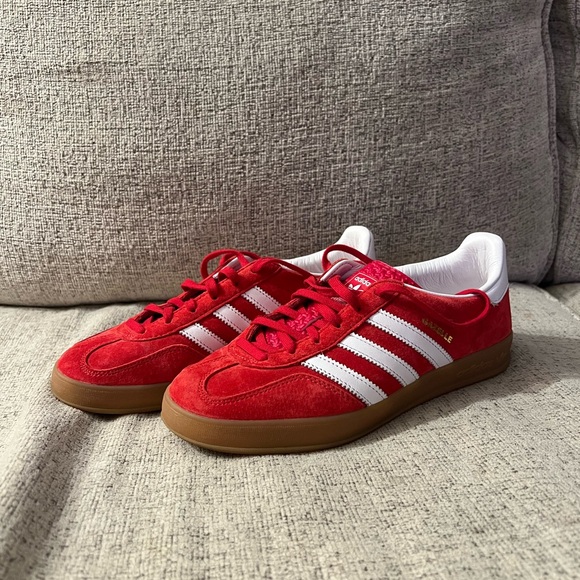 adidas Shoes - Adidas Women’s Red Gazelle Indoor Sneakers | Size US 7W - 6M | Scarlet Gum